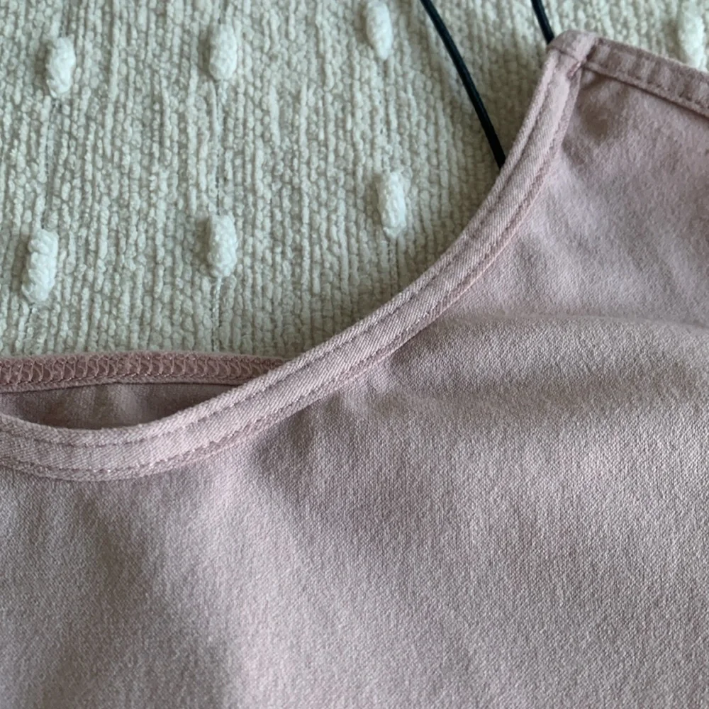 Free People Light‎ Pink Cropped Tank Top XL